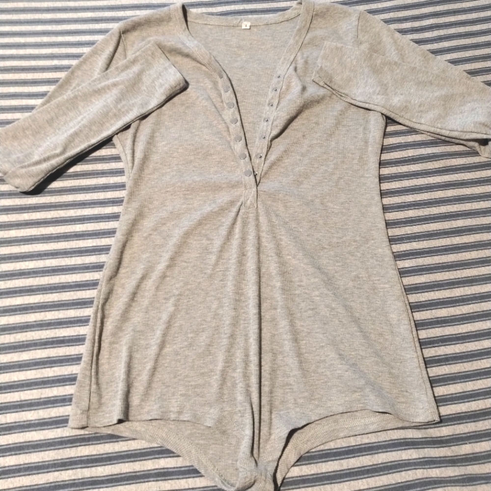 Grey Long sleeve Romper